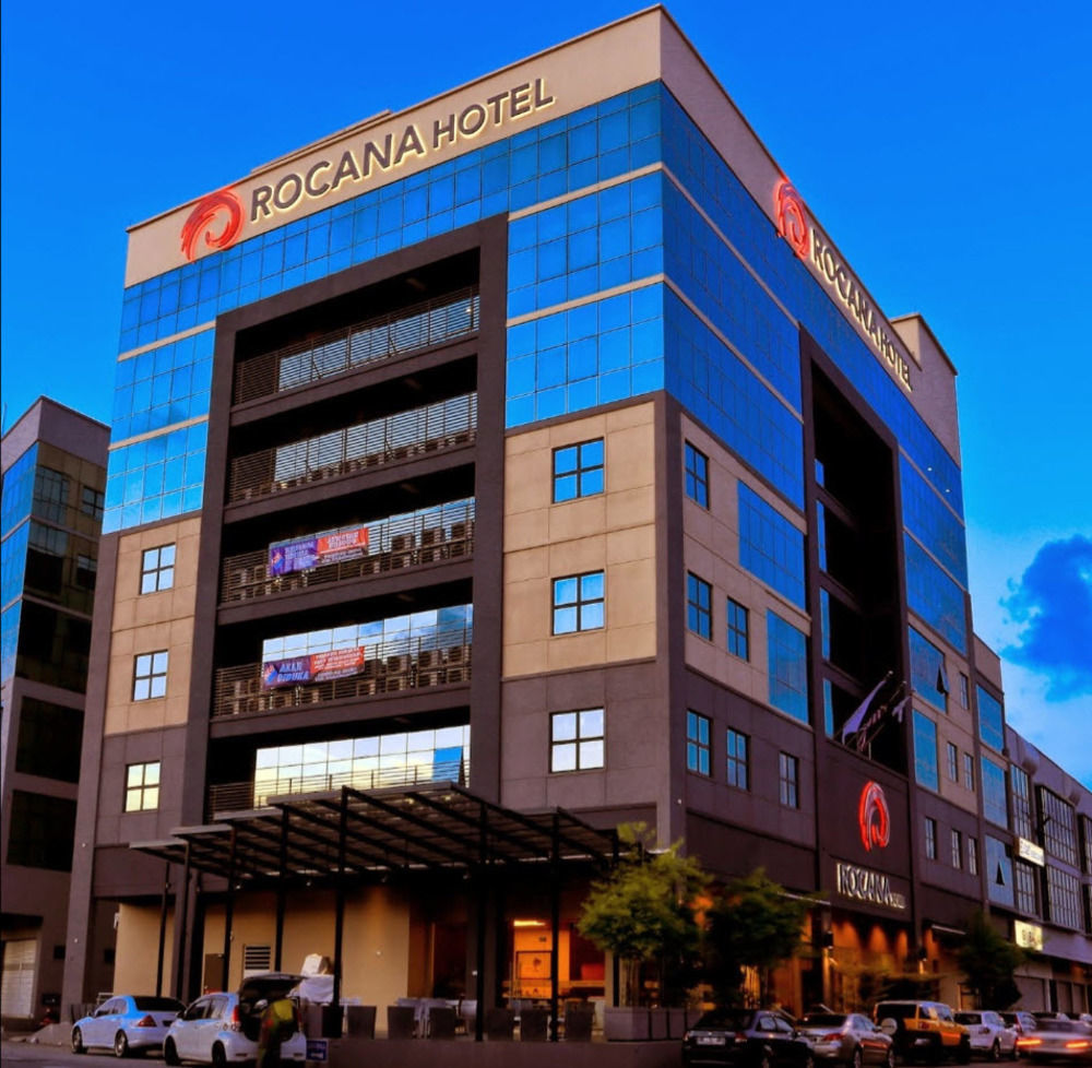 Rocana Hotel Kuantan Buitenkant foto